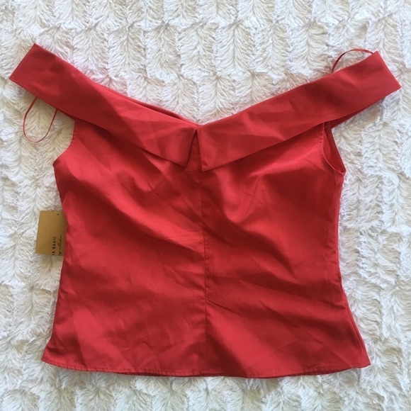 [Zara] Red Ballerina Off Should Top - Picture 3 of 3